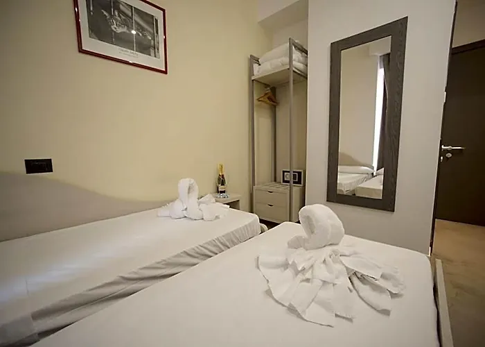 Romerooms Bed & Breakfast 4*