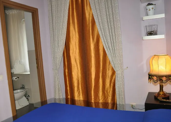 Bed & Breakfast Romerooms Rome